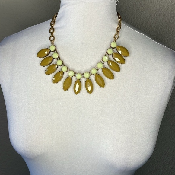 J Crew Caramel Olive Mint Green Beaded Collar Statement Necklace - Picture 2 of 6